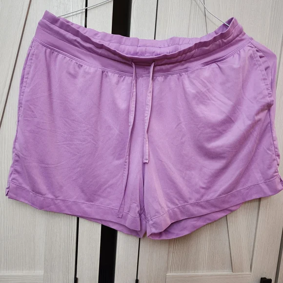 32 Degrees Size Medium Women's Shorts - Picture 3 of 6